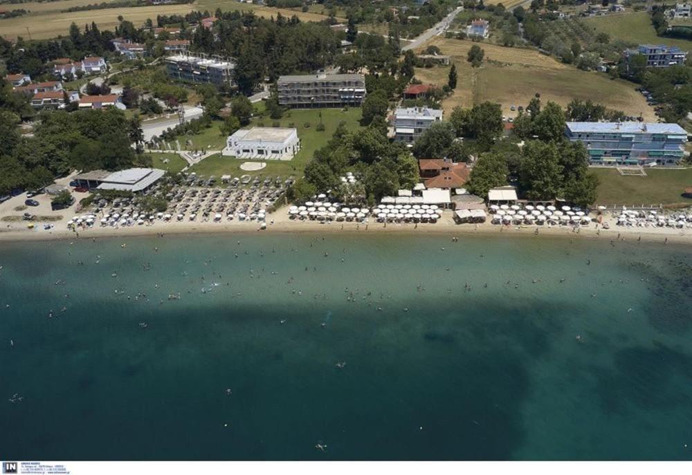 Lovely Apartment By The Sea 2 ….. Epanomí Kültér fotó